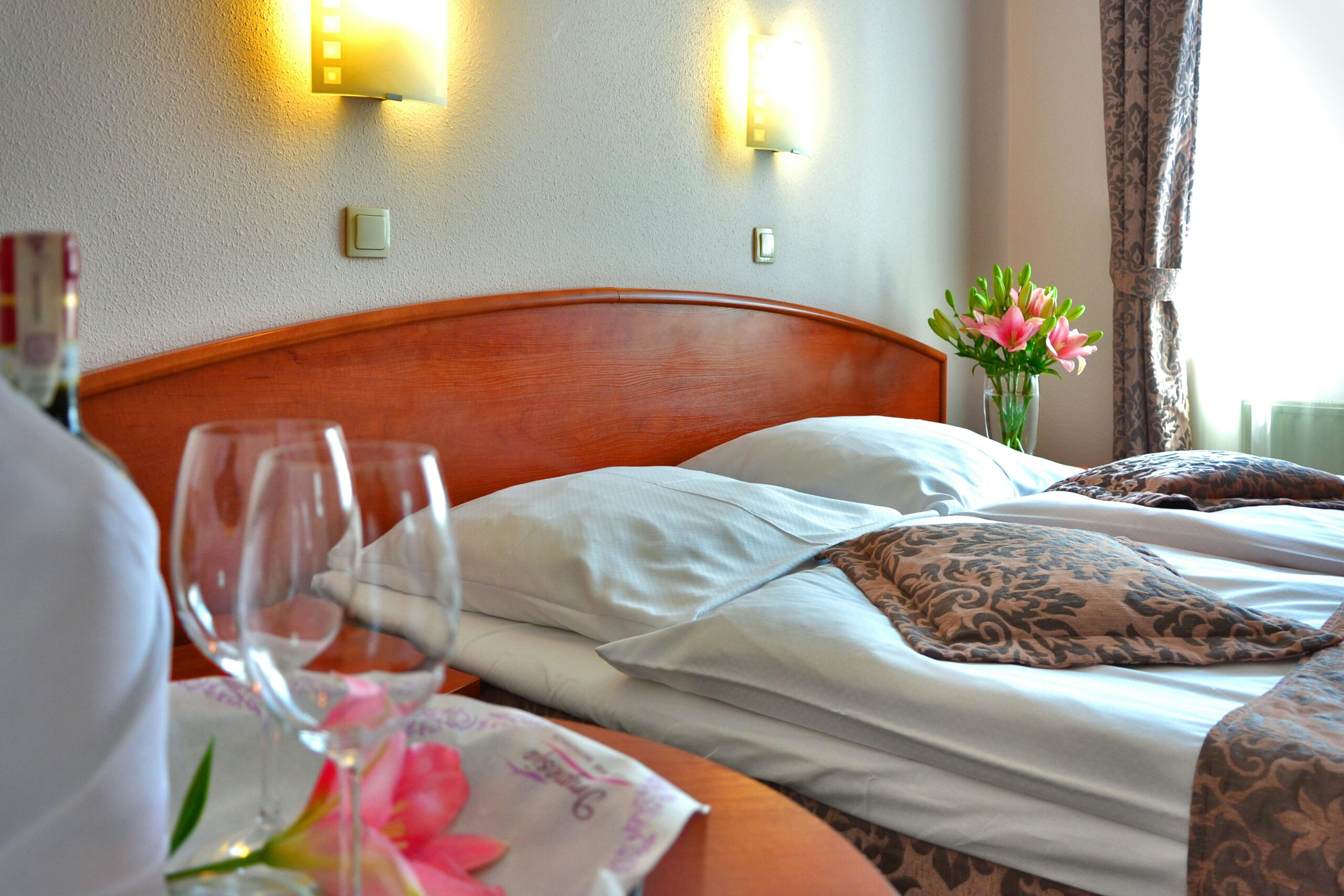 hotel room accommodation